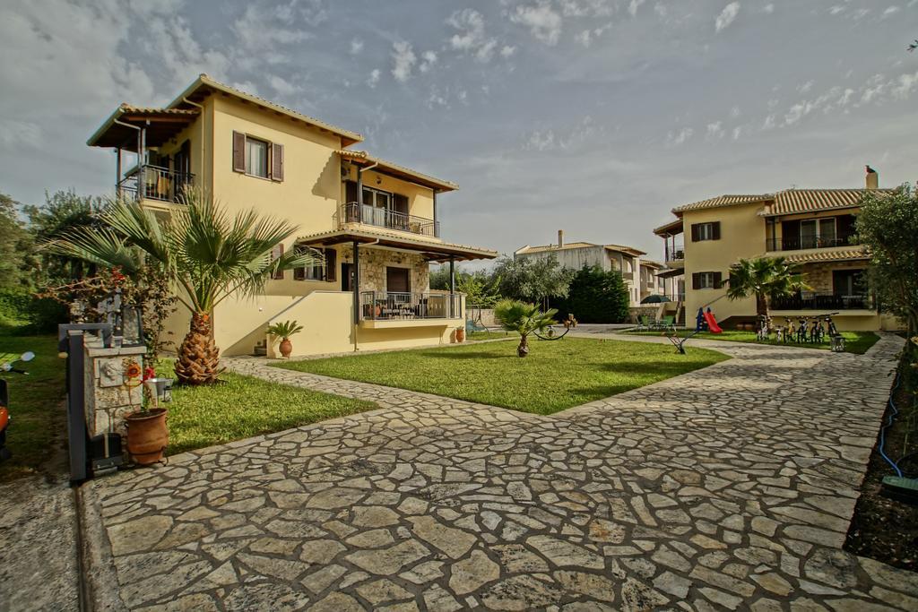 Villas Gregory Sivota  Exterior photo